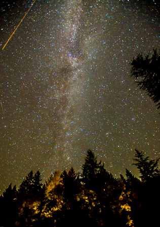 Milky Way and Perseid meteor